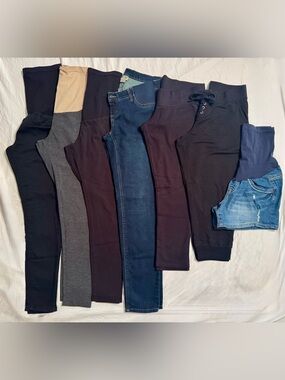 Set of 7 Maternity Bottoms - Denim, Leggings, Lounge - Size Medium